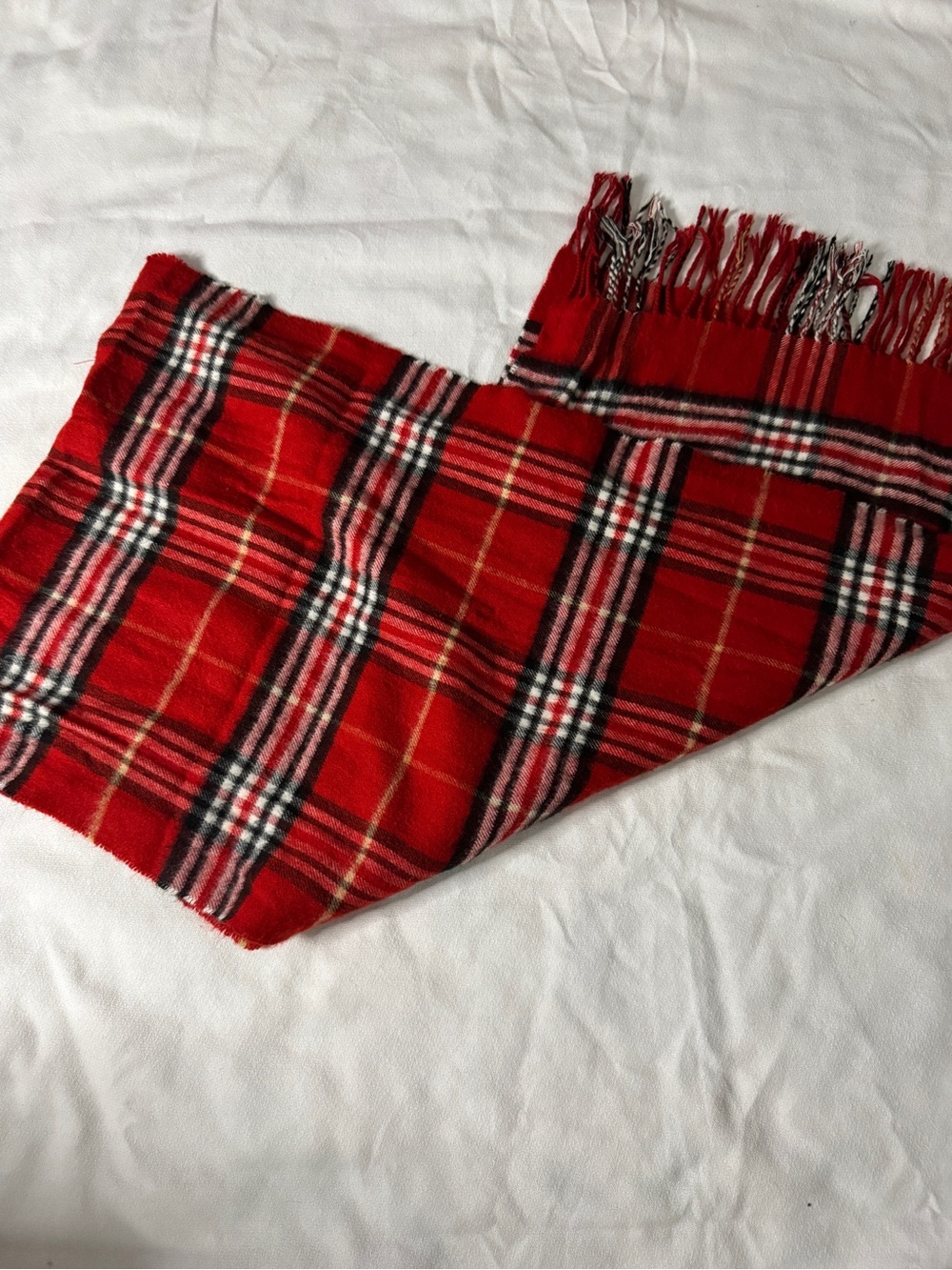 Red Plaid Scarf - Classic Tartan Pattern - Cashmink